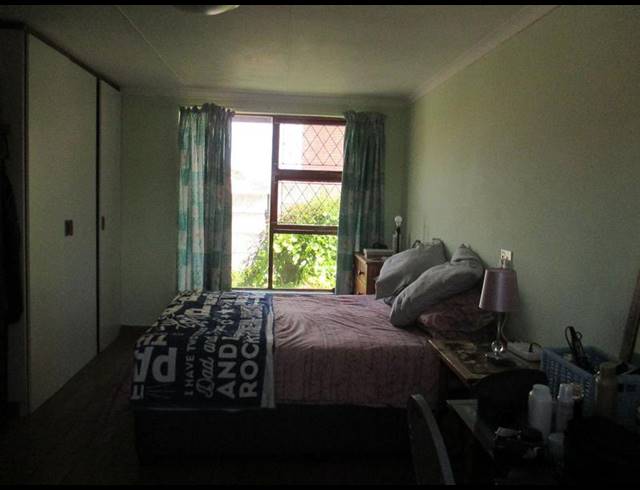 5 BEDROOM HOUSE FOR SALE IN DANA BAY